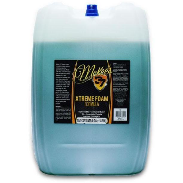 Xtreme Foam Formula Auto Shampoo.