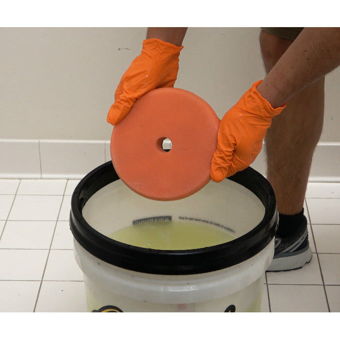 Mckee's Polishing Pad Rejuvenator 16 oz.