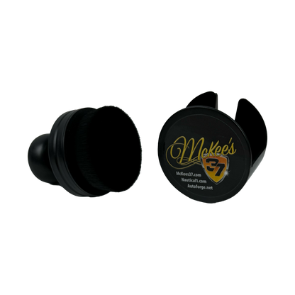 McKee’s 37 FlexEdge Pro Tire & Trim Brush