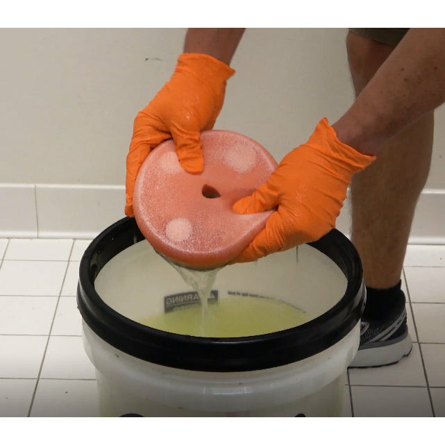 Mckee's Polishing Pad Rejuvenator 16 oz.