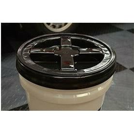 car wash bucket with gamma seal