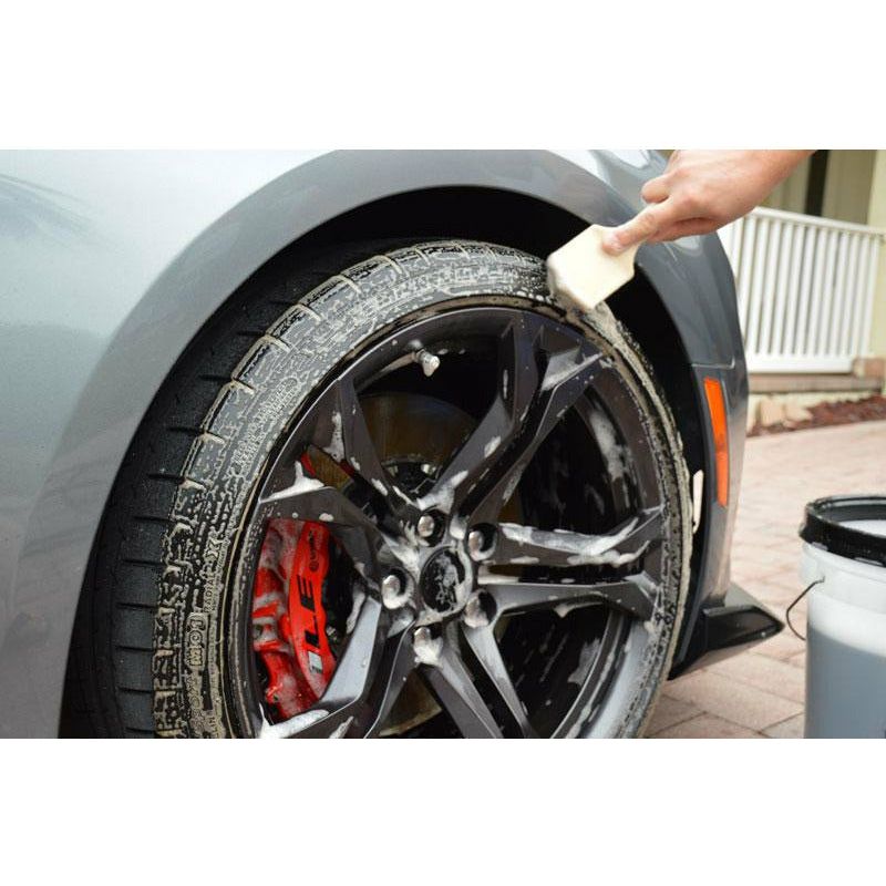 Brake-R Non-Acid Tire & Wheel Cleaner – Tomahawk USA